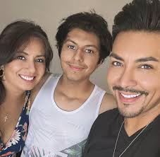 Richard Garay RG Shares added a...