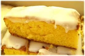 Les Cavacas De Resende Sont Faites Avec Une Pate Comme La Genoise Imbibe Dans Un Sirop De Sucre Avec Une Patisserie Portugaise Gateaux Et Desserts Bon Gateau