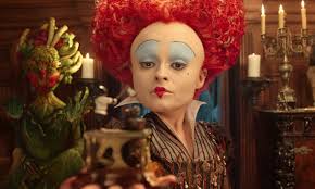 Johnny depp, anne hathaway, mia wasikowska e helena bonham carter. Alice Attraverso Lo Specchio La Clip Con La Regina Rossa E Tempo Newscinema