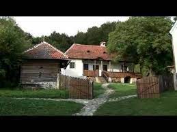 Printul charles al marii britanii va reveni in romania, in luna iunie, iar vizita sa in salaj va constitui o premiera pentru zona respectiva. Prince Charles S Nature Retreat In Transylvania Youtube