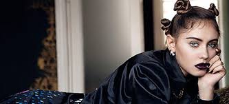 Debut model Iris Lowe!