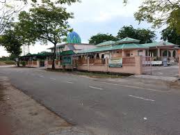 Named after abu bakr, mohammad's successor, saidina abu bakar as siddiq mosque was built in the year of 1982. Masjid Saidina Abu Bakar As Siddiq Ingress Portal
