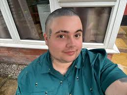 pre testosterone (a week before) vs now (almost 4 years in january)😁