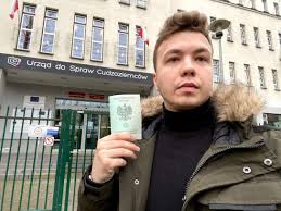 В интервью протасевич раскаивается и обвиняет в своём аресте… своих. Kto Takoj Roman Protasevich I Za Chto Vmeste S Nim Zaderzhana Sofiya Sapega