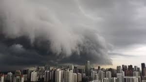 Singapore ushered in the weekend with heavy morning showers falling all over the island on due to the prevailing southwest monsoon conditions, the monsoon rain band is expected to lie close to the. Doomsday Clouds Besieged Singapore With Heavy Downpour Flash Floods Coconuts Singapore