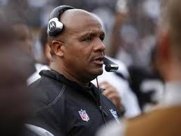 Report: New Oakland Raiders G.M. may replace Hue Jackson as coach