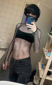 Who needs Gender when you have Fishnets? : r/femboy