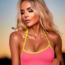 Natalie Mcateer Tan Artist‎‏ (@‏‎natmcateer‎‏) • صور ومقاطع فيديو على  Instagram