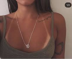 Follow Gaviaboyden For More Summer Tan Cutejewelry Sommerfotos Kleine Tattoo Ideen Fotografie Ideen