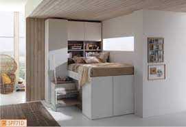 Il letto rialzato con sotto l'armadio è un'ottima idea per salvare spazio: Letto Piazza E Mezza A Soppalco