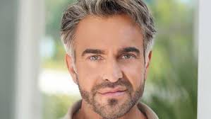 Shift Drink: Derek Schreck, Tom Bergin's and Vestry