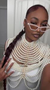 Just a little transition 🤍🤎 Pixie 50” drawstring ponytail PHP SUSIE Q XXL  from Fashion Source Wig Collection (sister brand of @RastAfri Braid ) in  the color T1B/BG. I added a li little braid for my ...