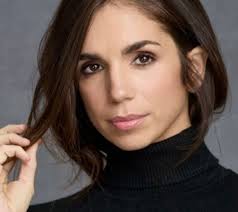 Felicidades vida mía te quiero, siempre estás ahí para todos nosotros y  para todo , eres una madre espectacular y buena hija Hermana sobrina prima  y esposa y muchas cosas más ,