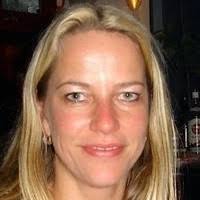 Brenda Bak's Instagram, Twitter & Facebook