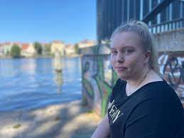 Jun 21, 2021 · partiledaren för det norska partiet alliansen försvarar terroristen anders behring breviks så kallade manifest. Anschlag Auf Utoya Wir Mussen Hier Raus Spd Berlin