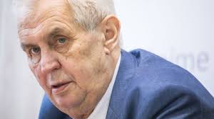 Jsem zábavný a docela falešný účet, mějte mě rádi. Prezident Milos Zeman Aktualne Cz