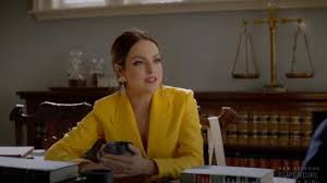 Dynastie saison 1 episode 5 streaming français. Jaune Blazer Veste Portee Par Fallon Carrington Elizabeth Gillies Dans La Dynastie Saison 3 Episode 5 Spotern