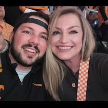 ISO someone to detail the inside of my car... including washing the carpet