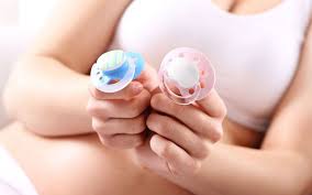 Si les hommes aiment bien prendre les devants au lit, ils apprécient tout autant de voir une femme lancer les débats. Quels Signes Pour Le Sexe De Bebe