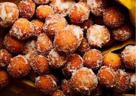 Tipico dell'emilia romagna è, infine, il sugo d'uva. I Dolci Di Carnevale Dell Emilia Romagna Mima Club Hotel