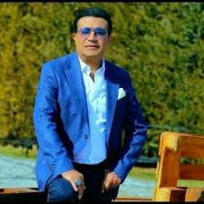 Yaptığı albüm çalışmalarıyla ve şarkılarıyla ankaralı şarkıcı furyasını başlayan oğuz yılmaz, geçirdiği kalp krizi sonucunda yaşamını yitirdi. Oguz Yilmaz Fan 06 Muhabbet Home Facebook