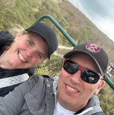 Hi there, does anyone know of a dog sitter who does 1-1 visits? We are  looking for a lady if possible. We have not long moved to Farnham & it  would be