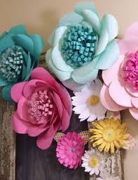 How To Make Huge Paper Flowers Large Paper Flowers Diy Paper Flowers Diy Paper Flowers Diy Wedding