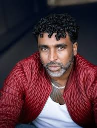 Maxim Hansen's Instagram, Twitter & Facebook