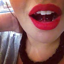 Okay Now That Has Got To Hurt And I Don T See Much Of A Point In It Web Piercing Tongue Web Piercing Mouth Piercings