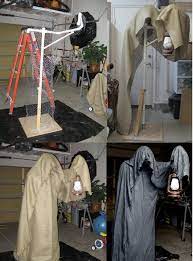 homemade scarecrow wardroberack furniture homedecor diyideas funnystuff spo blog halloween deko garten vogelscheuche halloween prop