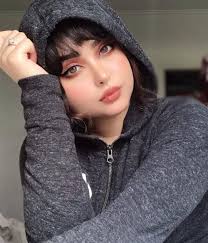 Na Izobrazhenii Mozhet Nahoditsya Odin Ili Neskolko Chelovek I Chast Tela Krupnym Planom Beautiful Women Pictures Beautiful Blonde Girl Beauty Girl