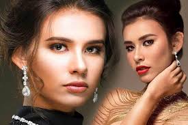 The winner of the 2021 miss universe pageant has been announced! Achintya Nilsen Who Represented Indonesia At Miss World 2017 And Was Placed At Top 10 Is A Potential Candidate To Represent The C In 2021 Miss World Miss Tv Presenters
