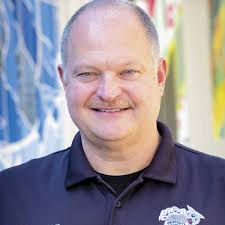 A Paw to Lean On — Kentucky Law Enforcement