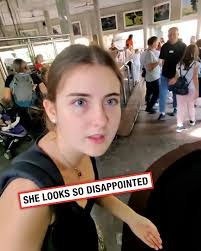 I've never seen such pure disappointment 💀