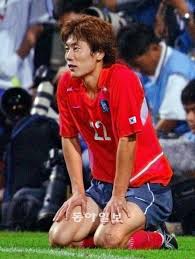 공개된 사진 속에는 순백색에 드레스를 입고 단아한 분위기를 자아내고 있는 송지아의. í˜„ì—­ì€í‡´ ì†¡ì¢…êµ­ ë³¸ì§€ ë‹¨ë…ì¸í„°ë·° ì†¡ì¢…êµ­ ì¶•êµ¬ ëŒ€ì‹  ê°€ì¡± ë– ë‚˜ì•¼í•  ë•Œ ë‰´ìŠ¤ ë™ì•„ë‹·ì»´