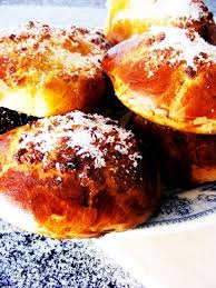 Portuguese Food Pao De Deus Recipe In Portuguese And English Recetas Portuguesas Comida Comida Deliciosa