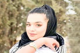 سما جهانباز پیدا شد؛ افغانی‌ها او را ربوده‌ و سپس خرید و فروش کرده‌اند! | فیلم