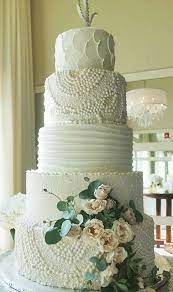 Pin On Modern Cakes 2tarts