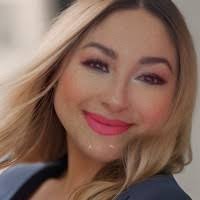 Irene Aceves's Instagram, Twitter & Facebook