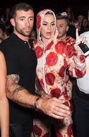 Want to become a singer? Bodyguards Who Shine As Bright As The Stars They Protect Kiwireport