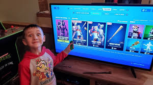 Starting off as a side character for joker in batman: My Son S Reaction To The New Harley Quinn Skin In Fortnite Youtube