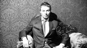Daher verleihen filigrane muster, architektonische gebilde und als akzent gesetzte farben meiner kunst ihren charakter. Actor Of The Theater And Cinema Alexander Isakov Died At The Age Of 39 Years Teller Report