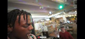 Ishowspeed's manager gets called out for being useless