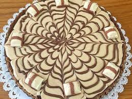 Ricetta Torta Kinder Bueno Il Club Delle Ricette Ricetta Ricette Torte Dolci