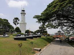 You can call at +60 03 32 81 11 90 or find more contact information. Bukit Malawati Ada Penunggu Libur