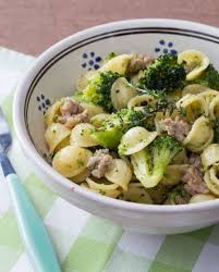Orecchiette Broccoli E Salsiccia Ricetta Ricette Pasti Italiani Primi Piatti