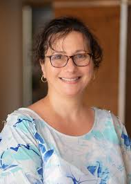 Tricia Edmonds's Instagram, Twitter & Facebook