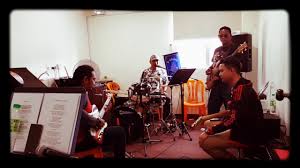 Sweet september hatiku kau guris luka cover by kelembaiband. Sweet September Hatiku Kau Guris Luka Cover By Triple9 Band Youtube