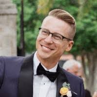 Kellen Hunt's Instagram, Twitter & Facebook