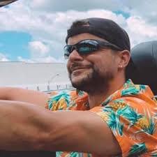 Andy Abreu's Instagram, Twitter & Facebook